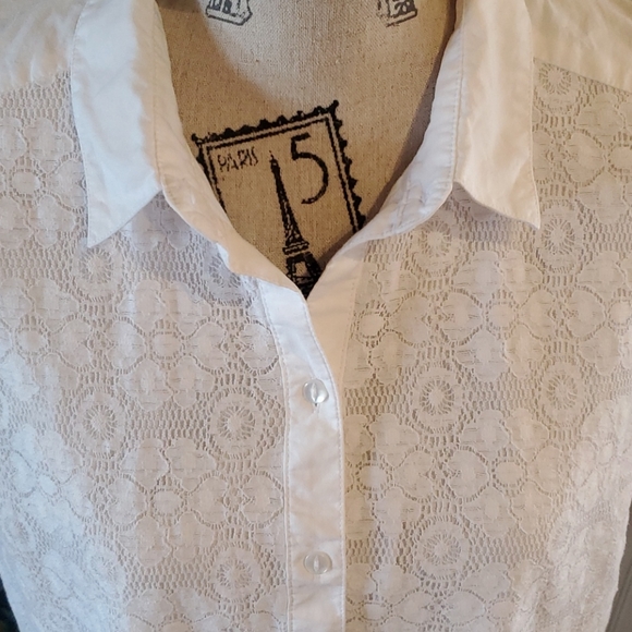 💞Levi's* Blouse - Picture 2 of 6